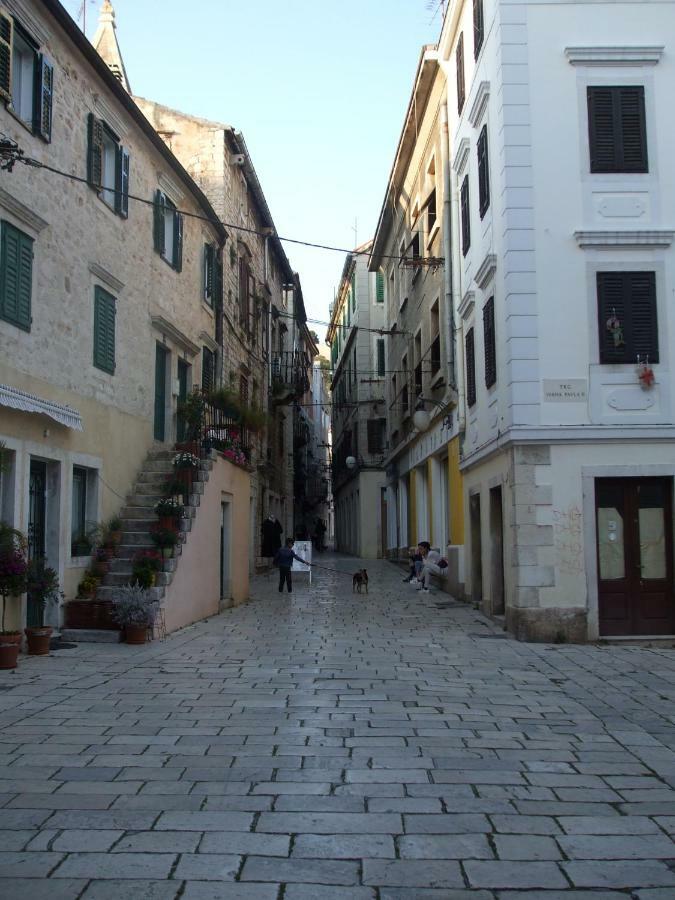 Antini Trudi Διαμέρισμα Σίμπενικ Εξωτερικό φωτογραφία